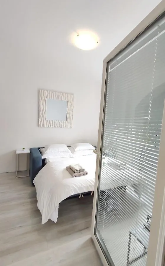 Apartments D&A زادار