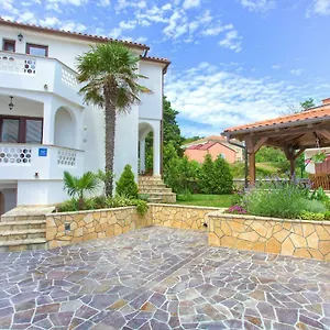 Stolfa Apartment Krk Town